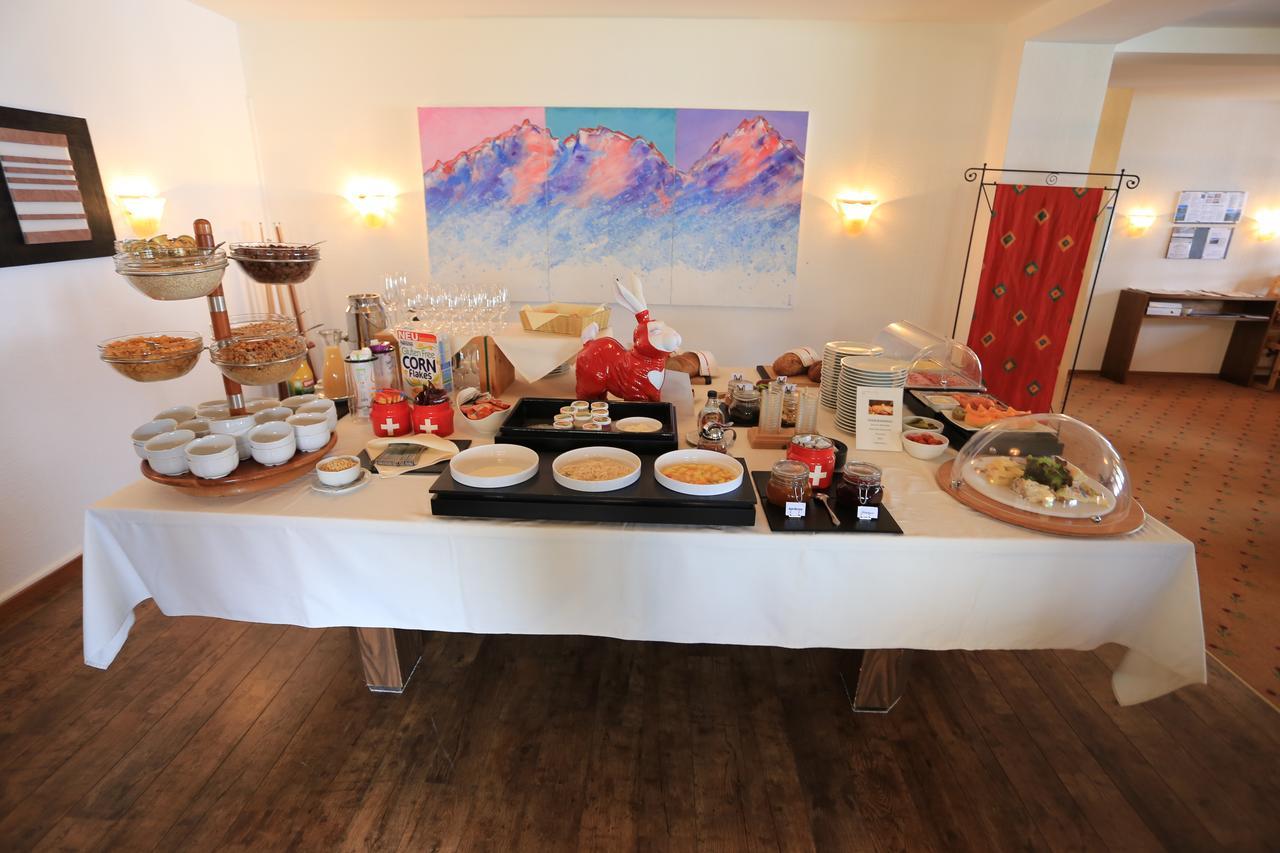 Hotel Poestli مالويه المظهر الخارجي الصورة