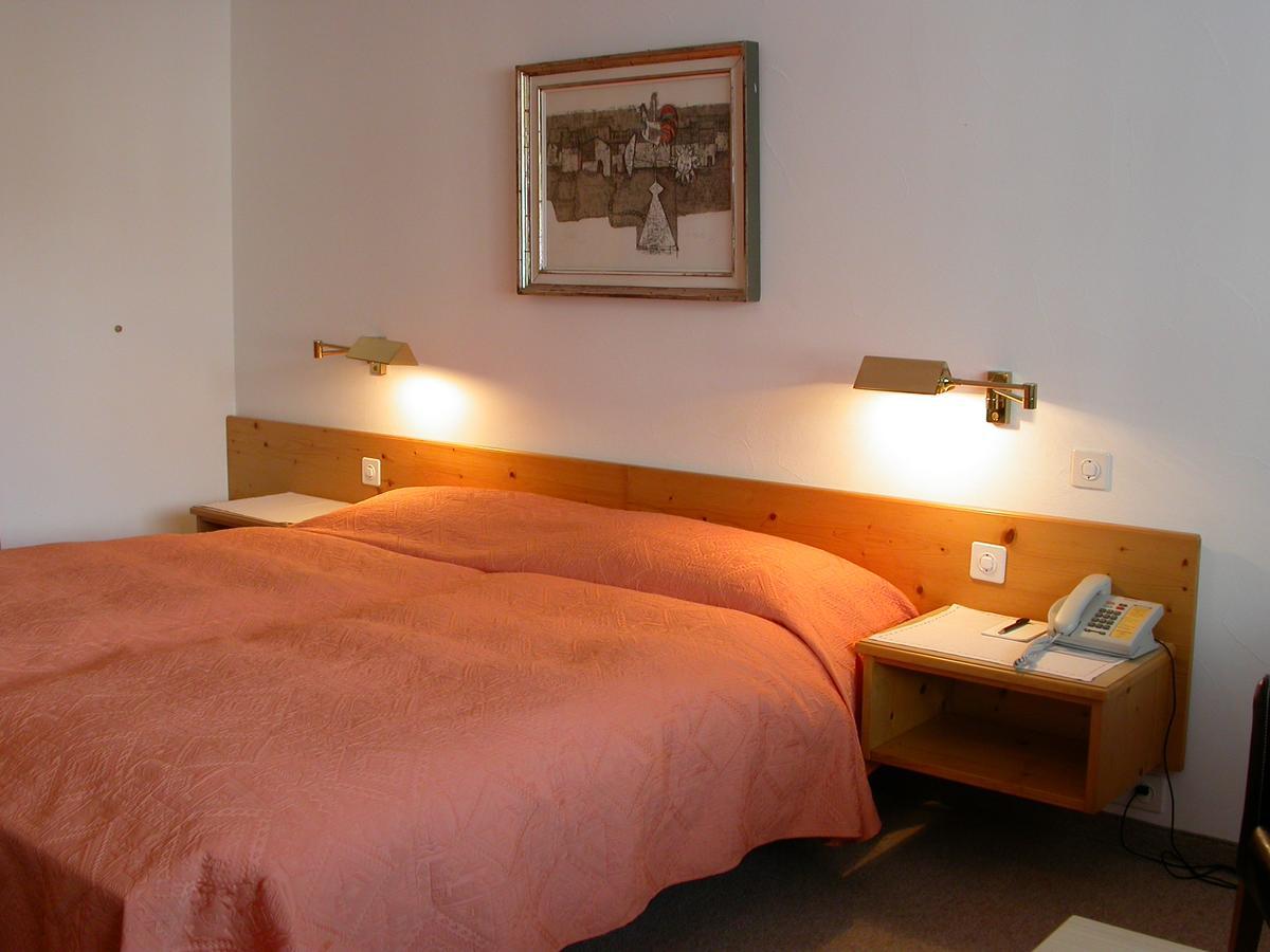 Hotel Poestli مالويه المظهر الخارجي الصورة
